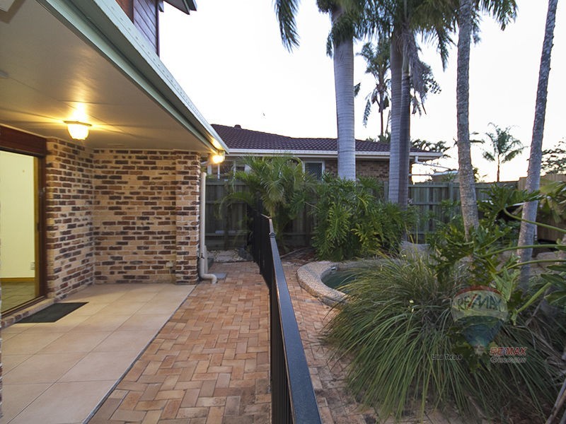 16 Tobin Street, Middle Park QLD 4074