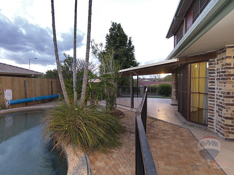 16 Tobin Street, Middle Park QLD 4074
