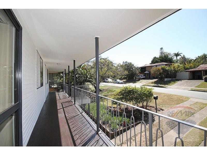 5 Tyrrell Road, Jamboree Heights QLD 4074