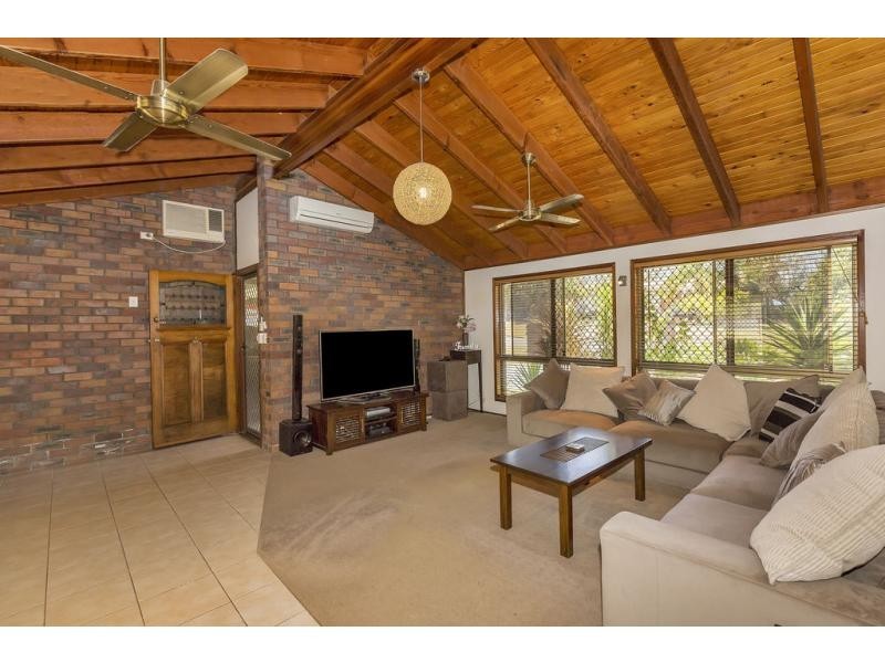 34 Glenelg Drive, Brassall QLD 4305