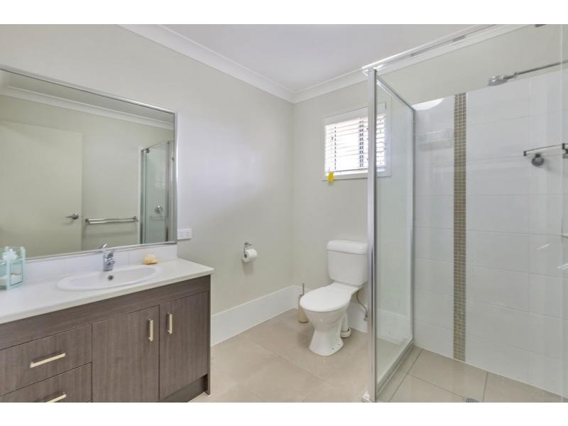 38 Honeyeater Crescent, Moggill QLD 4070