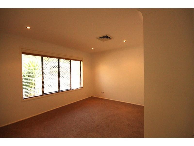 Forest Lake QLD 4078