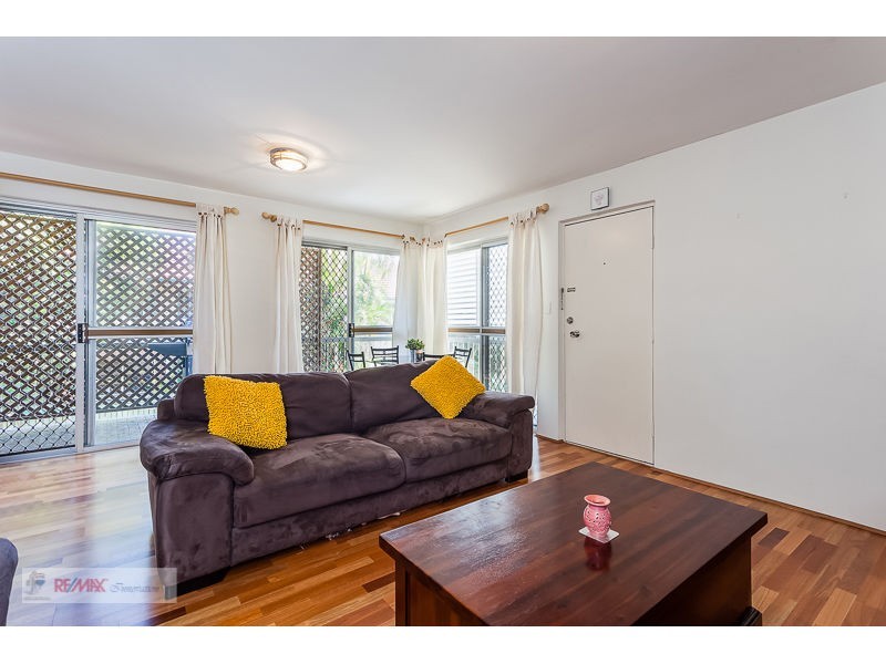 Unit 4/100 -112 School Road, Yeronga QLD 4104