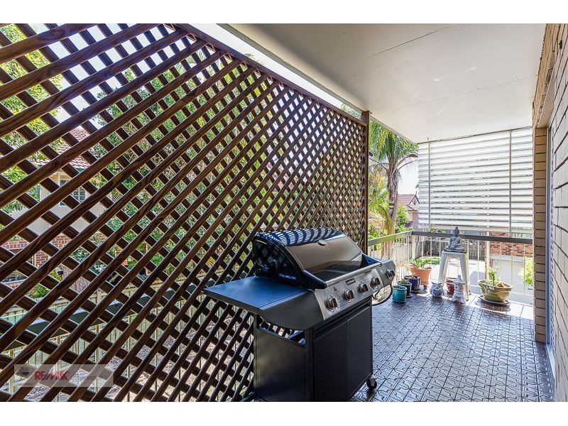 Unit 4/100 -112 School Road, Yeronga QLD 4104