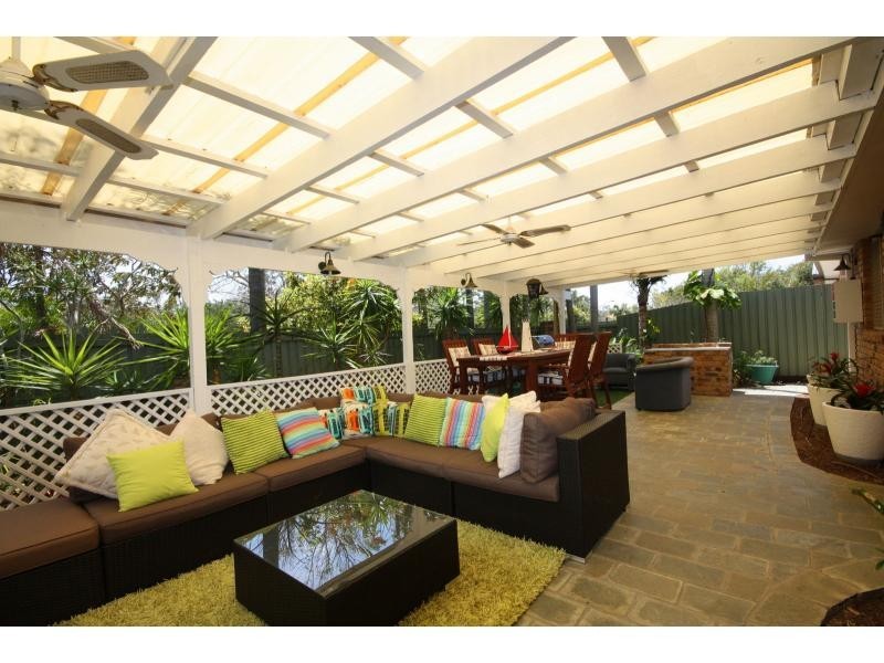 2 Cotter Crescent, Riverhills QLD 4074