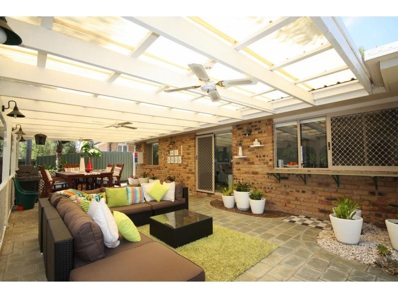 2 Cotter Crescent, Riverhills QLD 4074