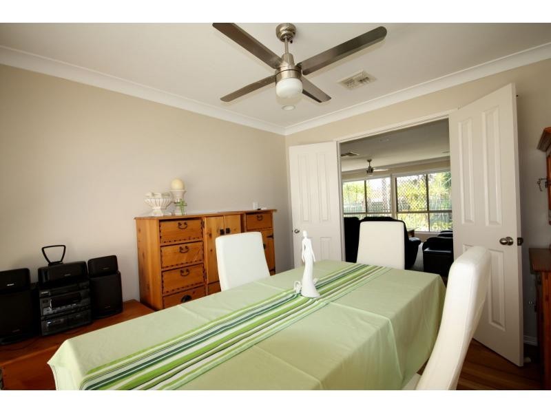 2 Cotter Crescent, Riverhills QLD 4074