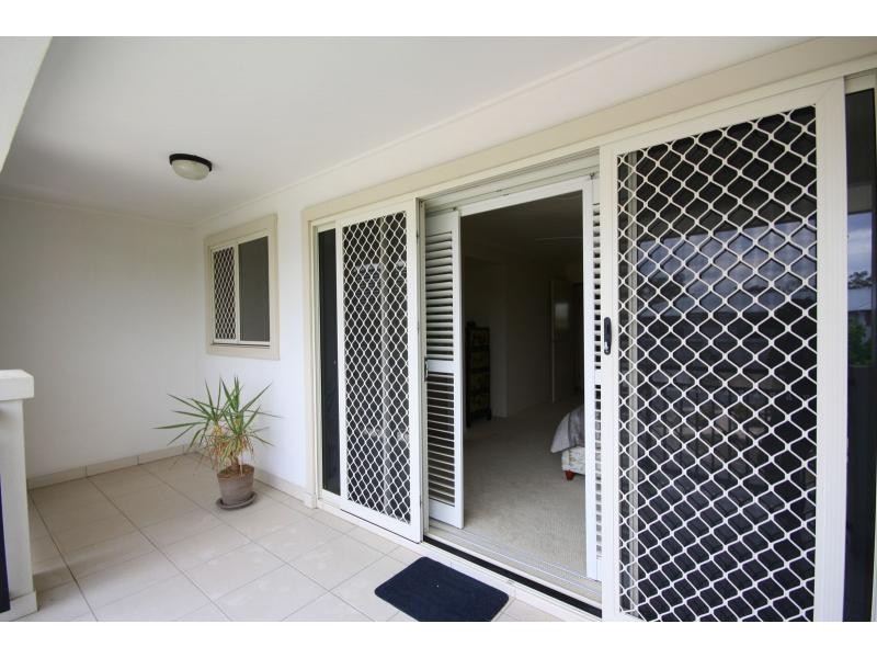34 Augusta Crescent, Mount Ommaney QLD 4074