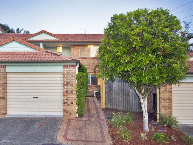 7/32 Tomkins Road, Riverhills QLD 4074