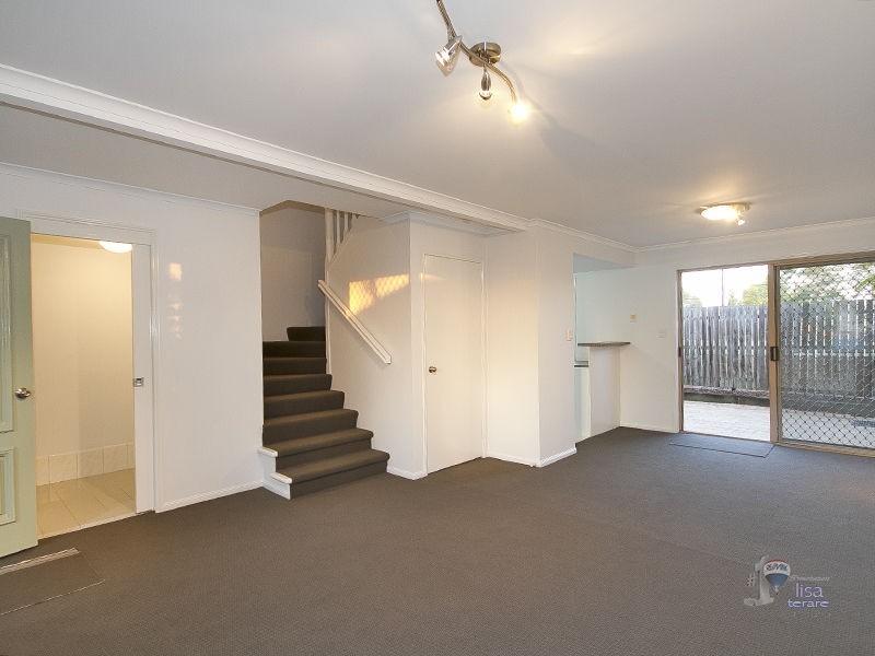 7/32 Tomkins Road, Riverhills QLD 4074