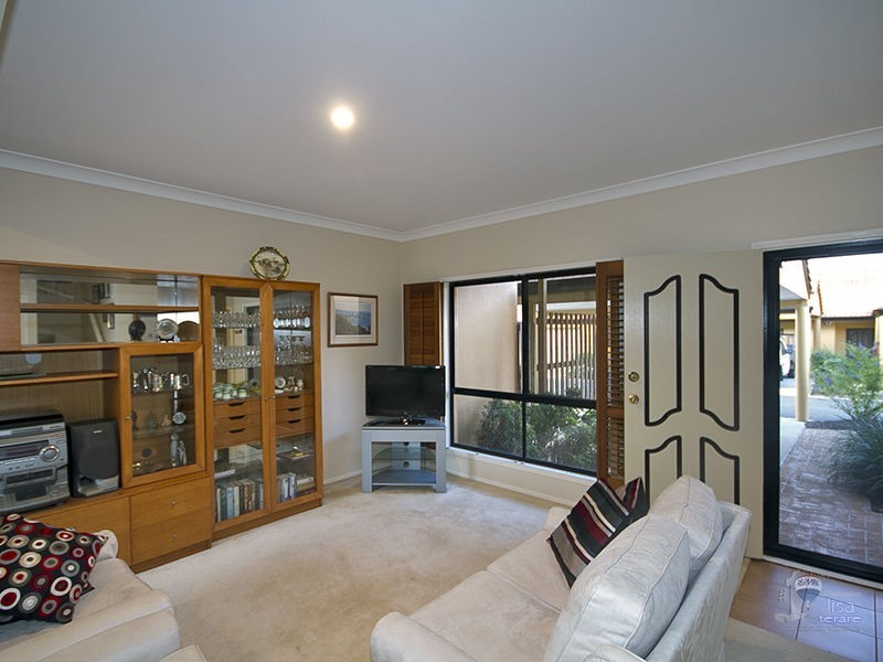 13/250 Sumners Road, Riverhills QLD 4074