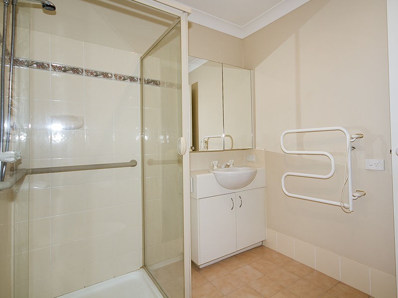 13/250 Sumners Road, Riverhills QLD 4074