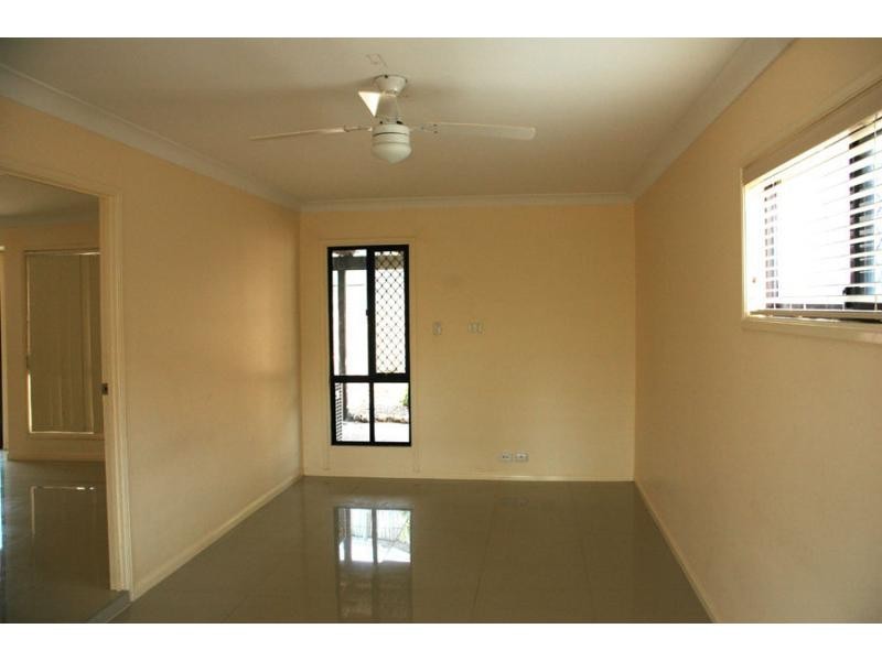 15 Sandalwood Street, Sinnamon Park QLD 4073