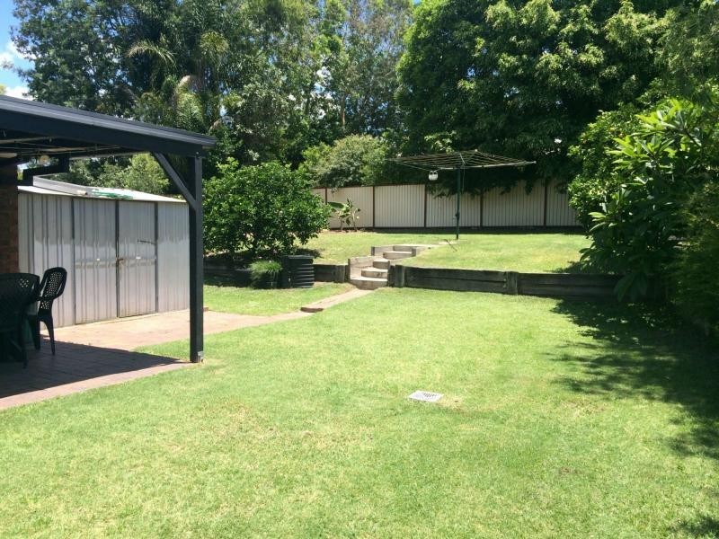 8 Jorgensen Court, Bellbird Park QLD 4300