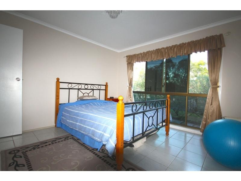 8 Jorgensen Court, Bellbird Park QLD 4300
