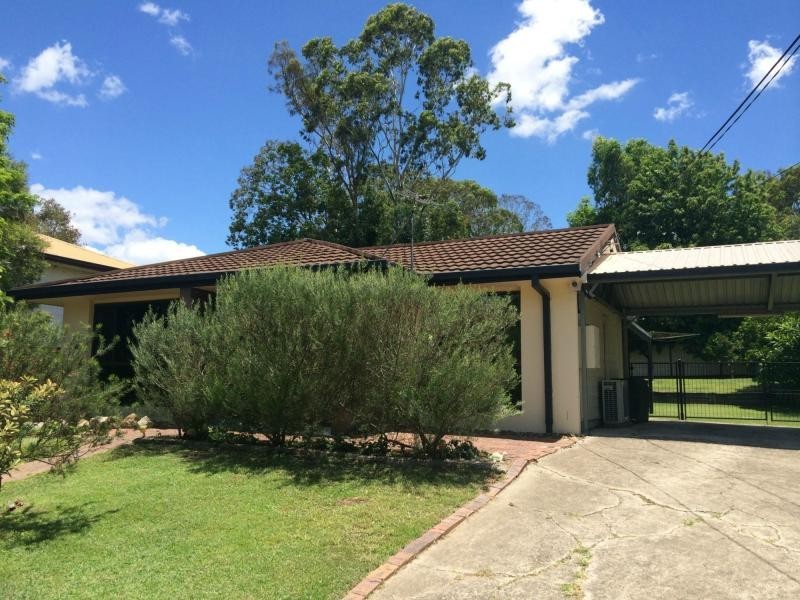 8 Jorgensen Court, Bellbird Park QLD 4300