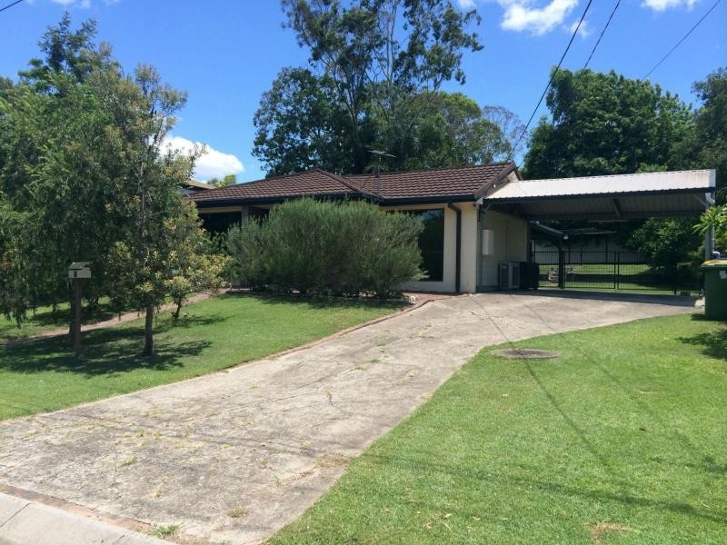 8 Jorgensen Court, Bellbird Park QLD 4300