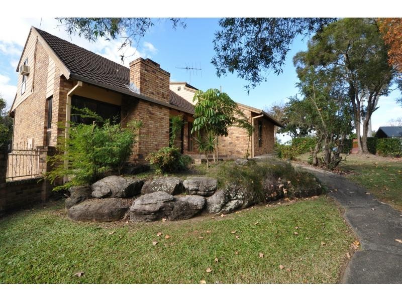 114 Mt Ommaney Drive, Jindalee QLD 4074