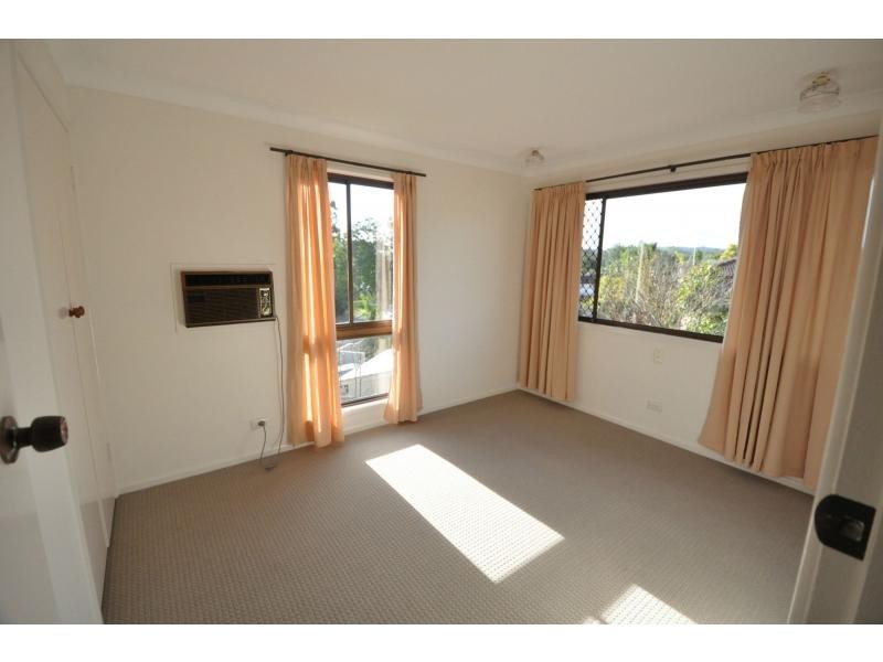 114 Mt Ommaney Drive, Jindalee QLD 4074