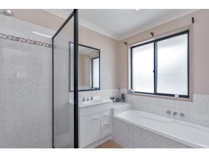 26 Bucknall Court, Regency Downs QLD 4341