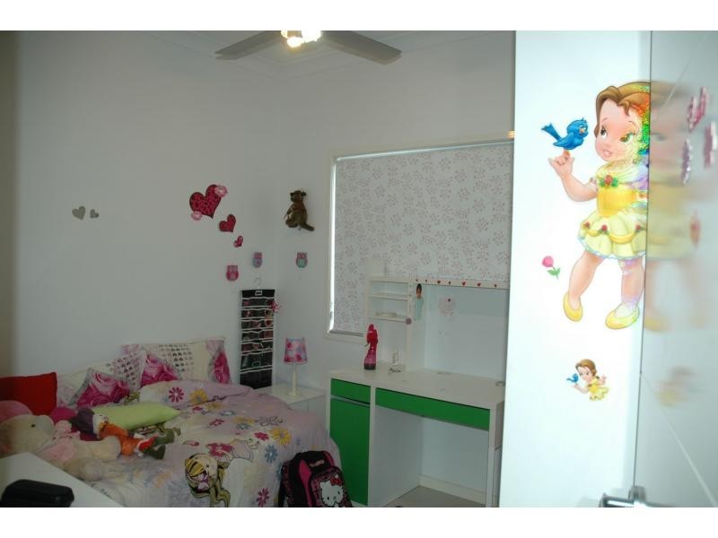 Jindalee QLD 4074