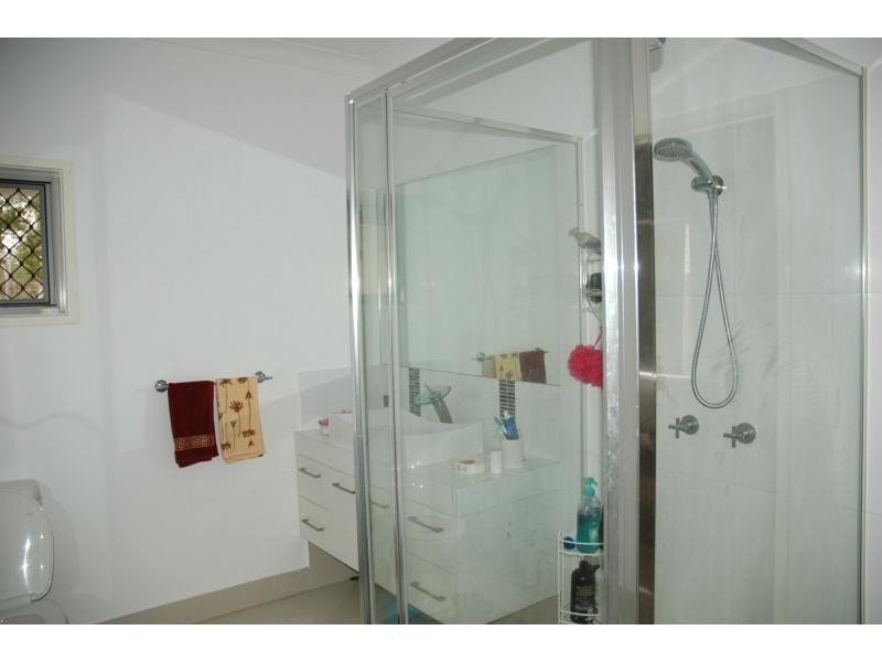 Jindalee QLD 4074