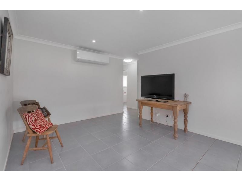 7 Honeyeater Crescent, Moggill QLD 4070