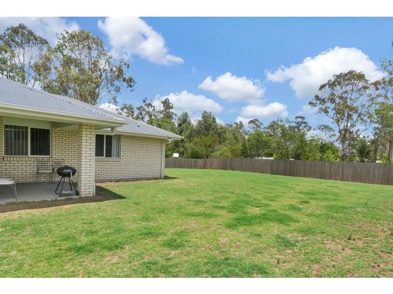 7 Honeyeater Crescent, Moggill QLD 4070