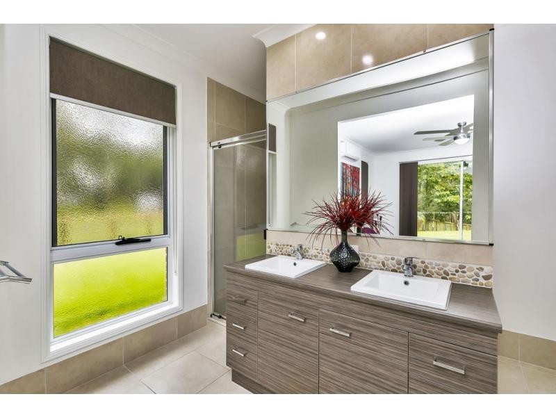 124 Arthur Summervilles Road, Karalee QLD 4306