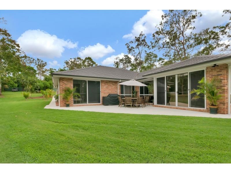 124 Arthur Summervilles Road, Karalee QLD 4306