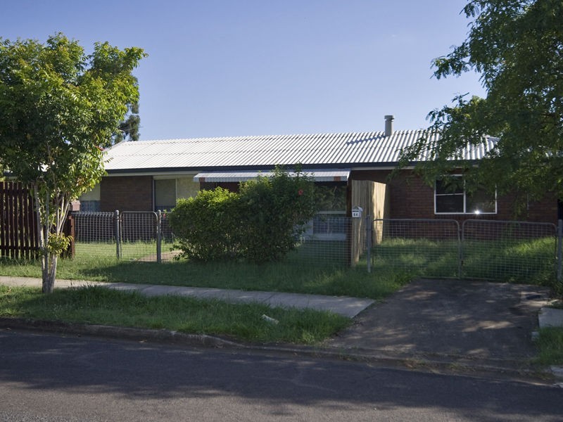 24 Sunbird Street, Inala QLD 4077