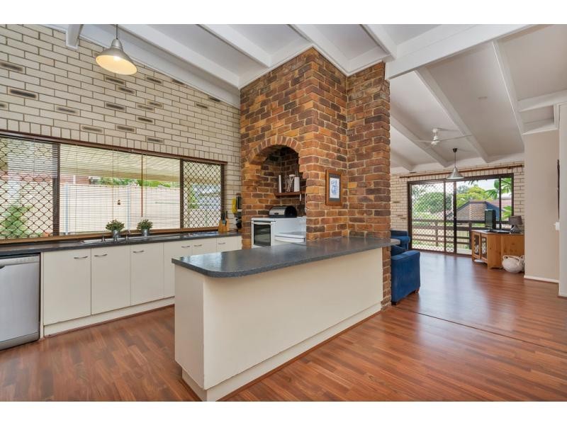 3 WYOLA Close, Riverhills QLD 4074