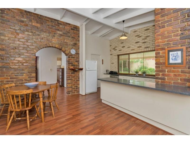 3 WYOLA Close, Riverhills QLD 4074