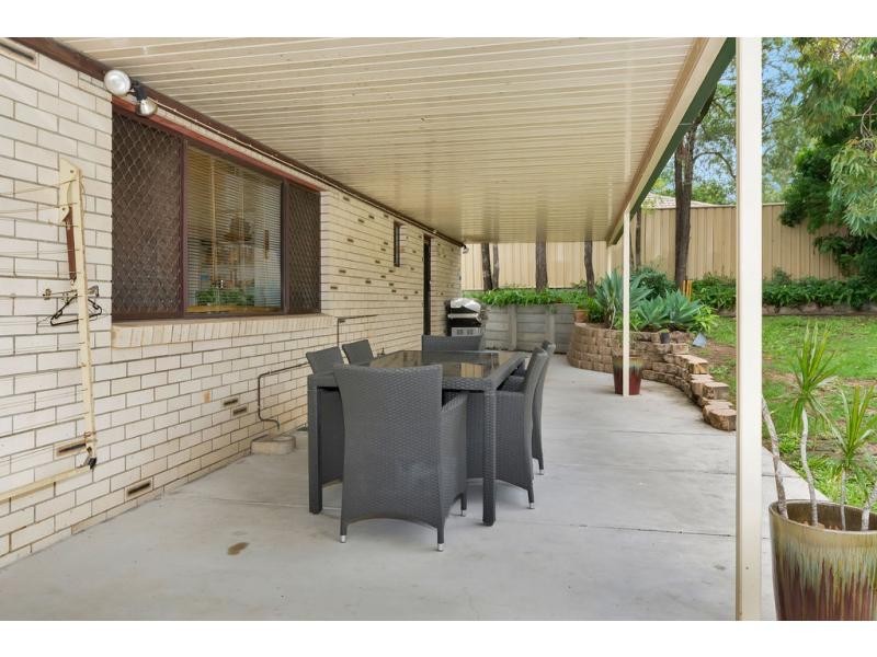 3 WYOLA Close, Riverhills QLD 4074