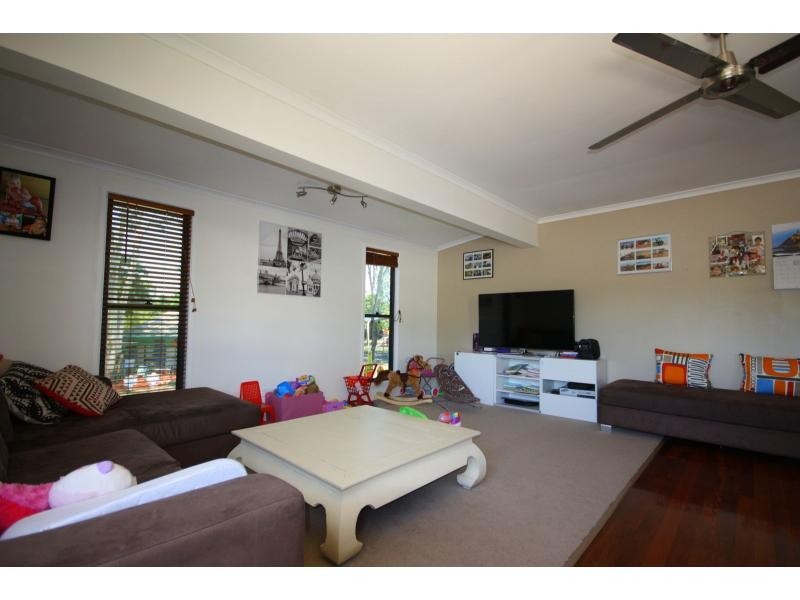 17 Tigris Street, Riverhills QLD 4074