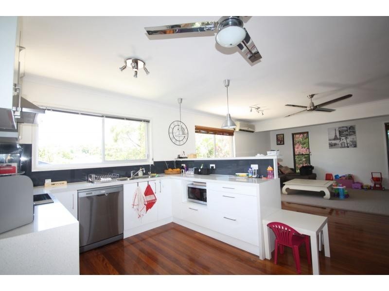 17 Tigris Street, Riverhills QLD 4074