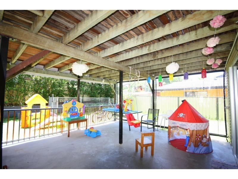 17 Tigris Street, Riverhills QLD 4074