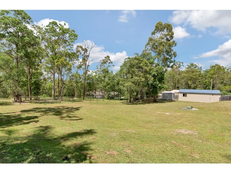 106 Arthur Summervilles Road, Karalee QLD 4306