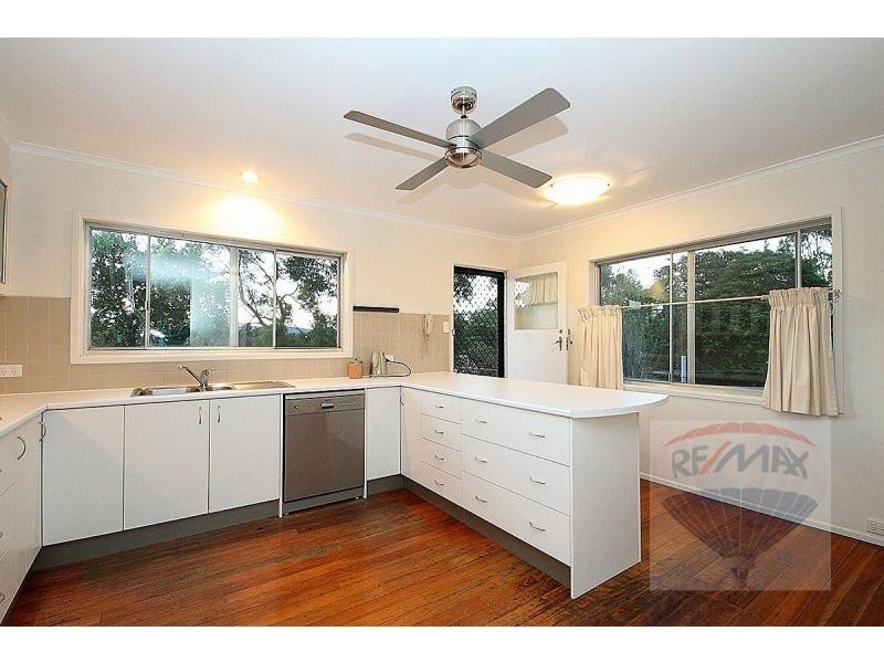 44 Sabot Street, Jamboree Heights QLD 4074