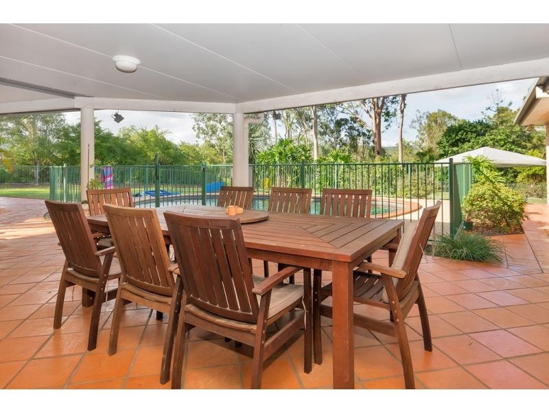 29 SEALARK Cove, Karalee QLD 4306