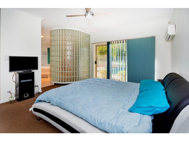 29 SEALARK Cove, Karalee QLD 4306