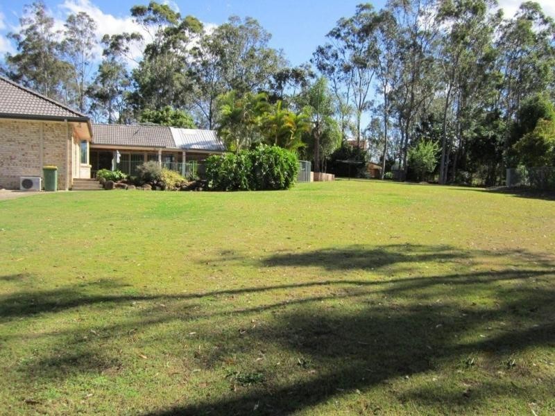 29 SEALARK Cove, Karalee QLD 4306