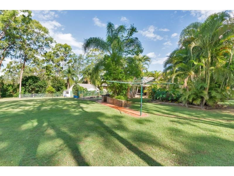 29 SEALARK Cove, Karalee QLD 4306