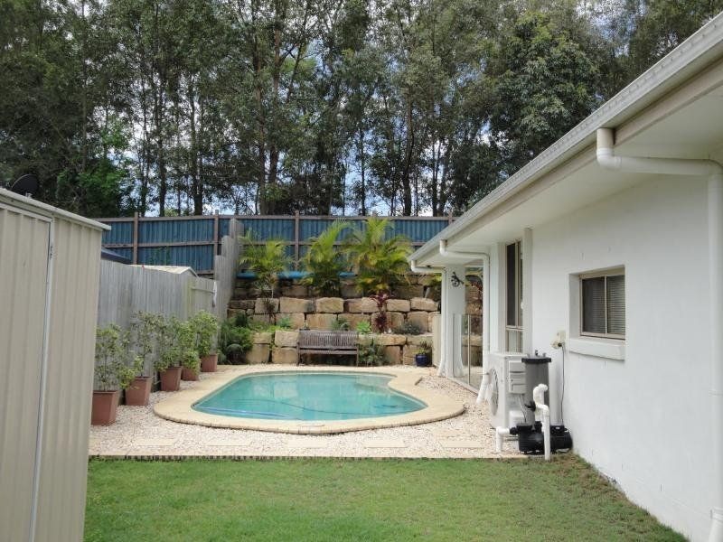 10 Saffron Place, Seventeen Mile Rocks QLD 4073