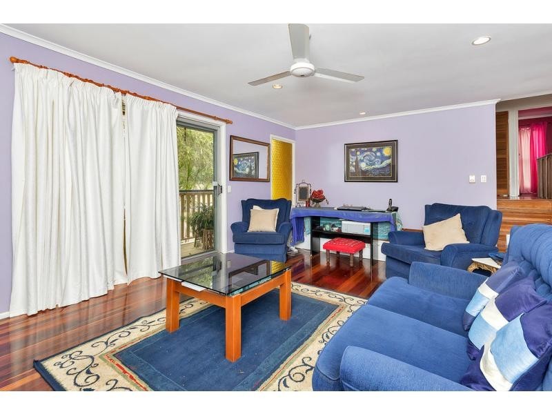 21 Tyrrell Road, Jamboree Heights QLD 4074