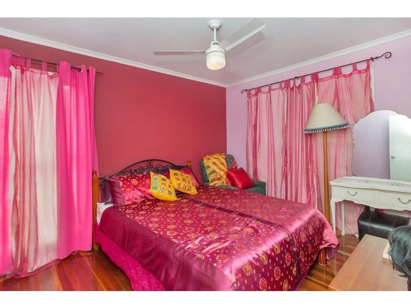 21 Tyrrell Road, Jamboree Heights QLD 4074