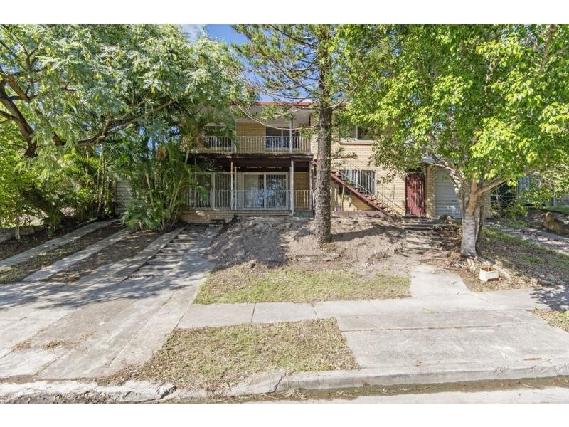 9 Sirocco Street, Jamboree Heights QLD 4074