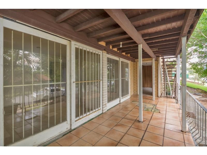 9 Sirocco Street, Jamboree Heights QLD 4074