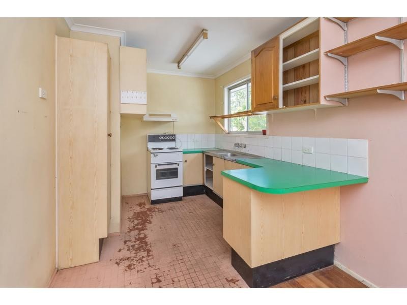 9 Sirocco Street, Jamboree Heights QLD 4074