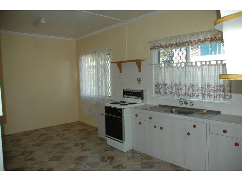 121 Strathaird Street, Darra QLD 4076